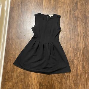 black skater dress